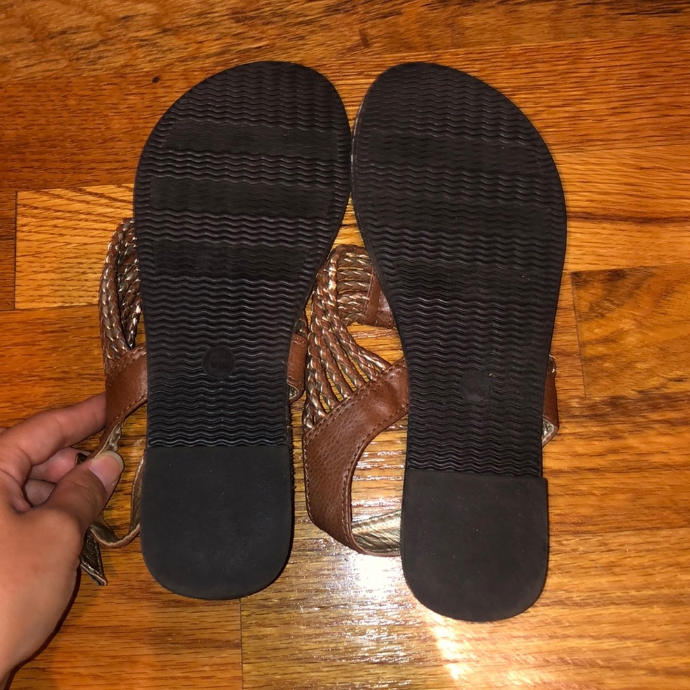 Sandals - Picture 2 of 2